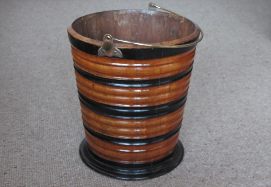 regency-fruit-wood-peat-bucket